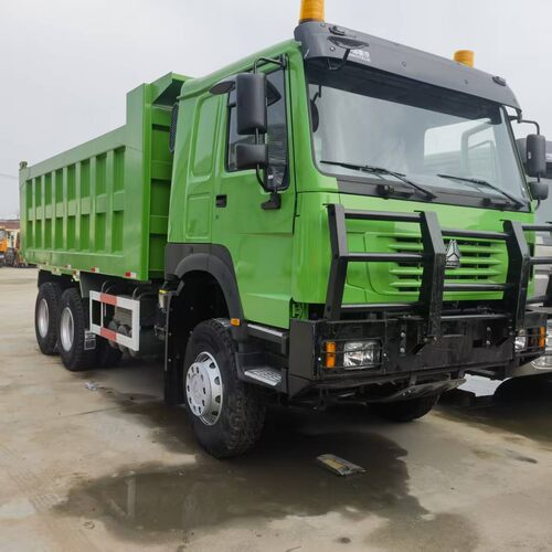 豪沃HOWO6*4自卸车371/375马力