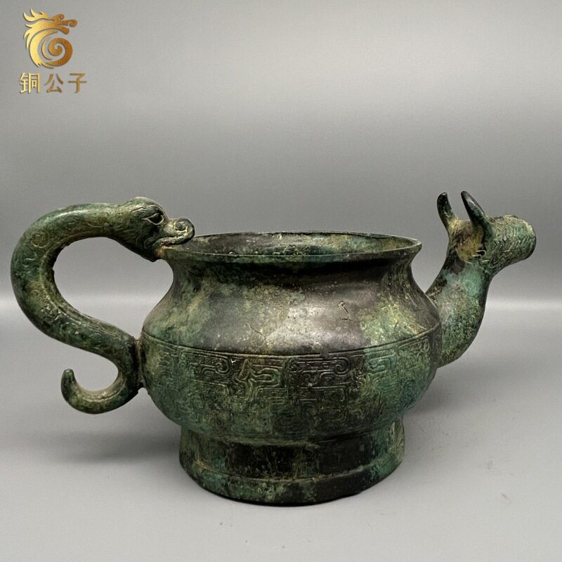 虎头尊带把手龙头糊龙形鋬盛酒盛水器仿古青铜器工艺品摆件收藏