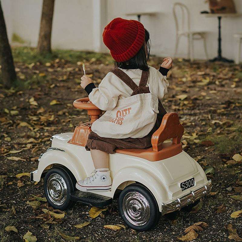 婴幼儿玩具小孩滑步车四轮人宝宝坐男女可老爷车儿童电动汽车滑行