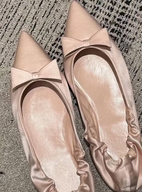 美王定制 龙心同款蝴蝶结一字带玛丽珍鞋子女平底单鞋尖头浅口