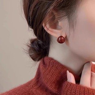 安可拉红滴釉圆球耳钉女2024新款 轻奢气质高级感精致耳环耳饰 爆款