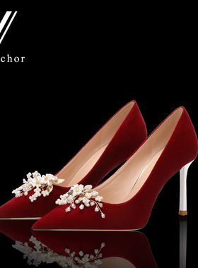 2024年新款婚鞋新娘鞋伴娘鞋秀禾鞋尖头细跟单鞋女水钻红色高跟鞋