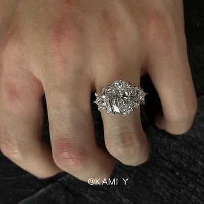 百搭中古爆闪鸽子蛋戒指