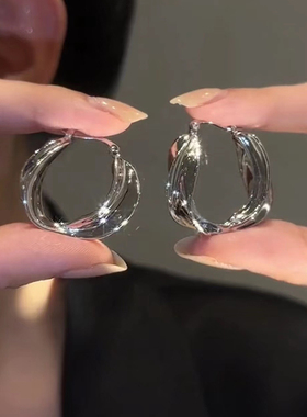 高级感轻奢金属冷淡风圆圈圈耳环女简约气质设计感小众耳扣式耳圈