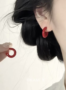 法式小众感复古小巧红色滴釉耳钉女简约百搭精致个性气质时尚耳饰