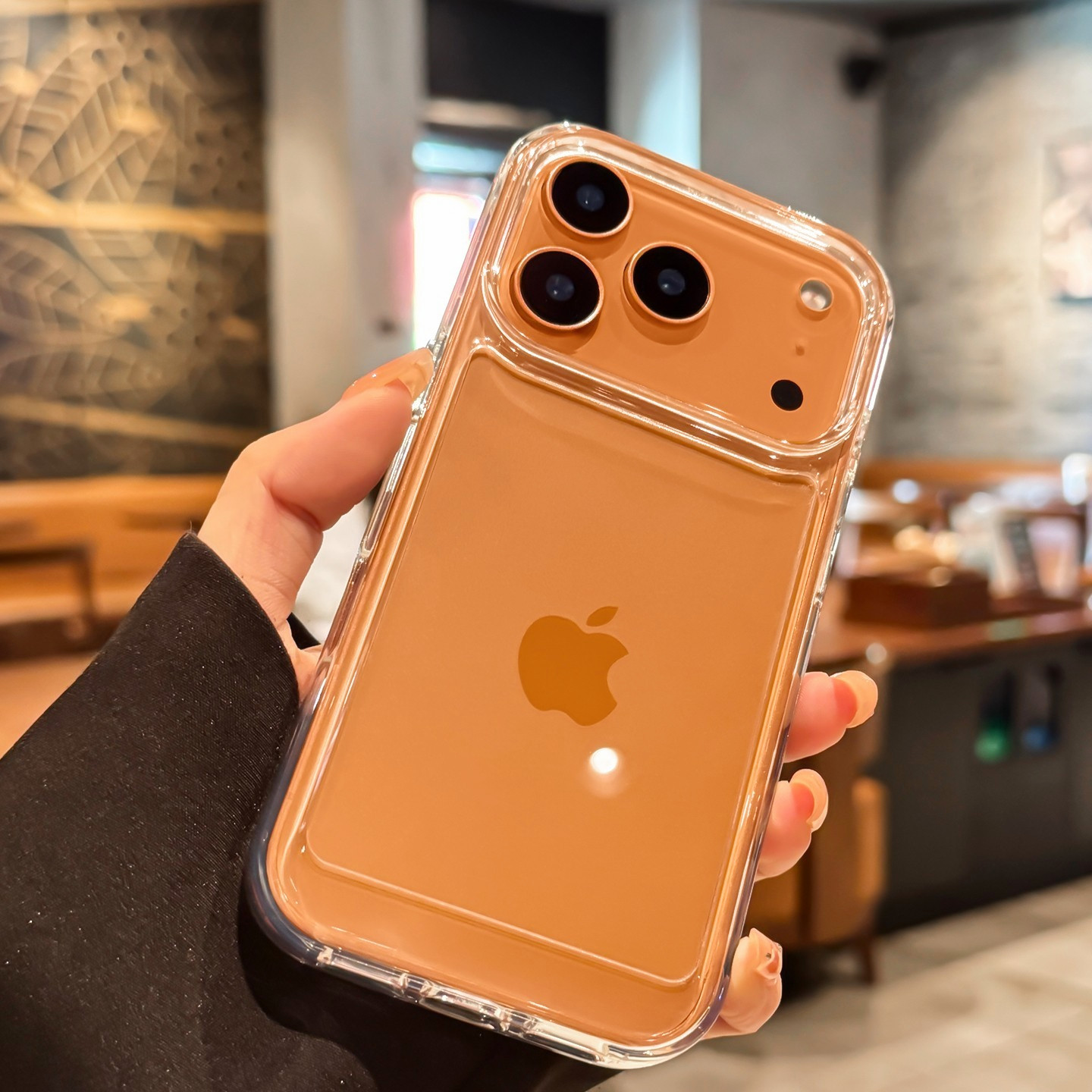 苹果16pro硅胶透明保护套