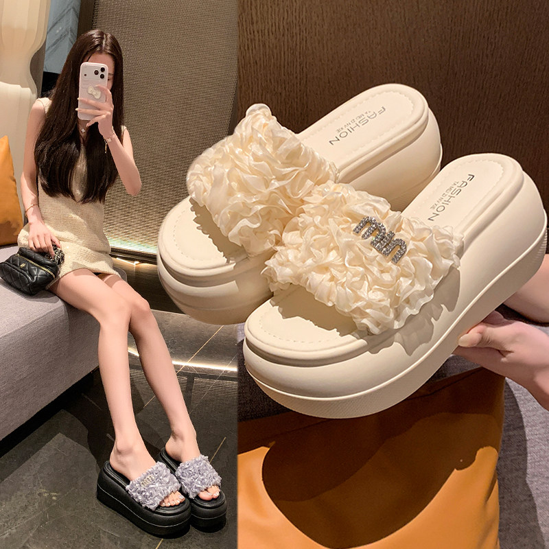 绝美厚底小香风凉拖鞋女夏季外穿2026新款配裙子高级感增高一字拖