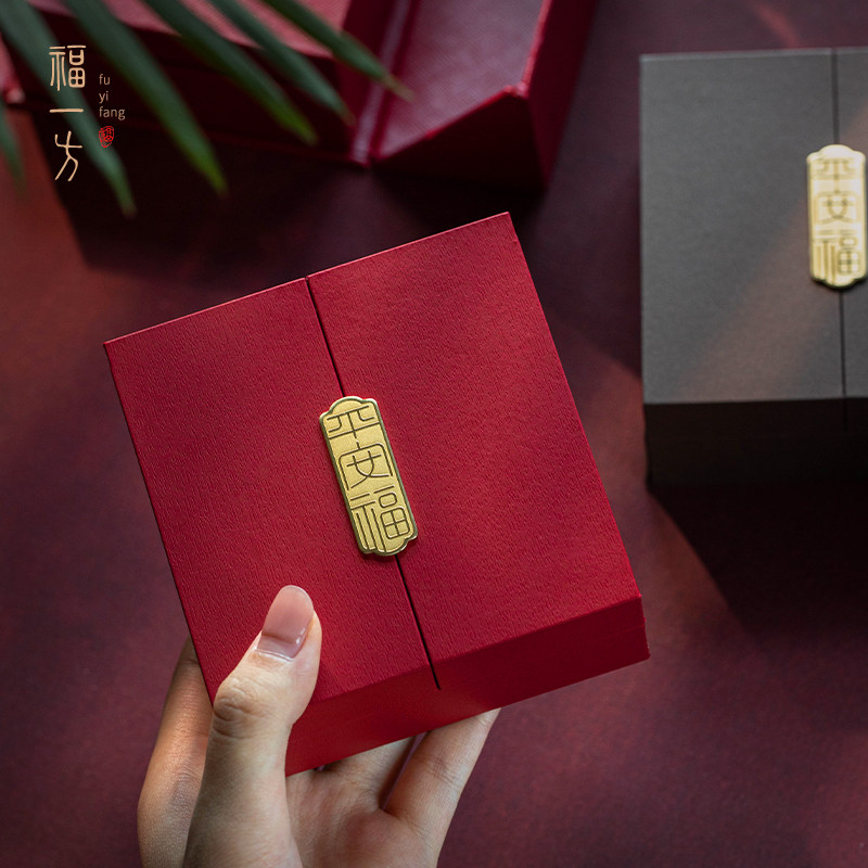 高档古法手镯吊坠包装盒子图片