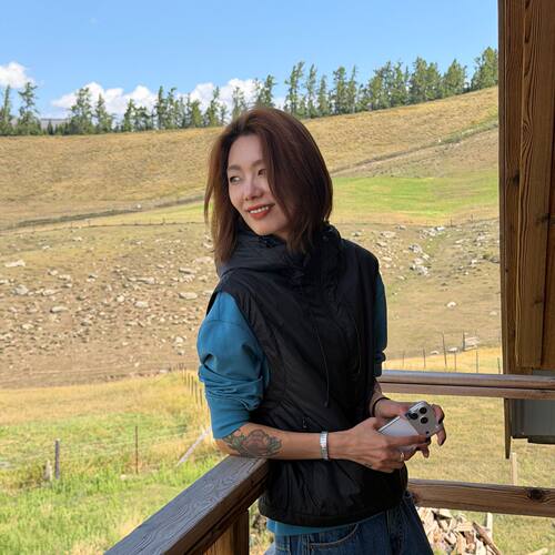 琴仔 秋冬加棉宽松连帽拉链马甲女休闲3M棉百搭外套上衣D5556