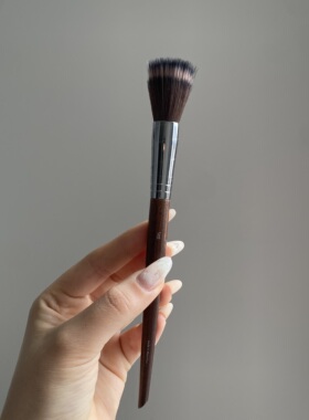 玫珂菲/make up forever148小号腮红点彩刷双层刷毛点彩腮红刷