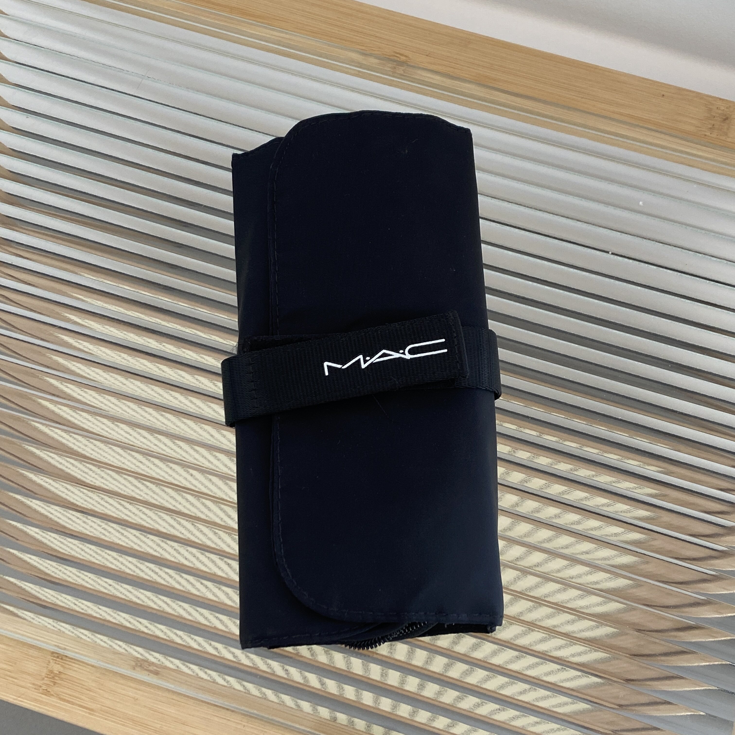 巨实用！MAC折叠化妆刷包卷式拉链化妆刷收纳包防水超实用巨能装