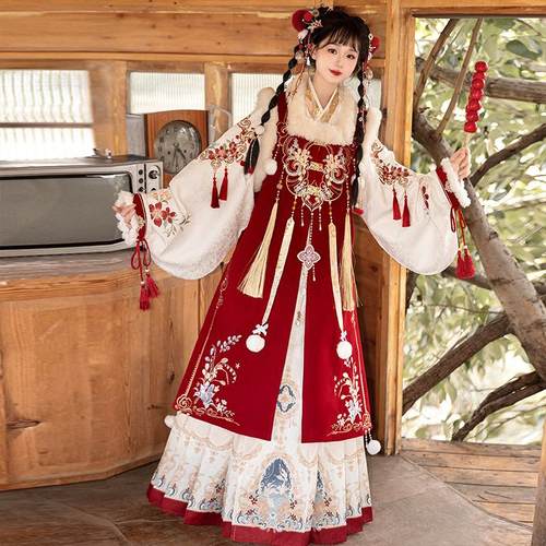 灯会新年战袍拜年服比甲马面裙