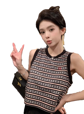马蹄梵文刺绣条纹背心女春夏潮牌