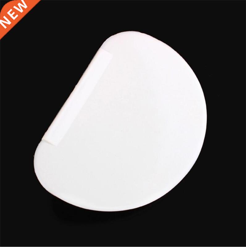 White Round Shape Plaic Dough Pizza Cutter cream smooth Pa