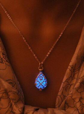 1 PCS Dark Luminous Necklaces Chain Necklace Glowing in Dark