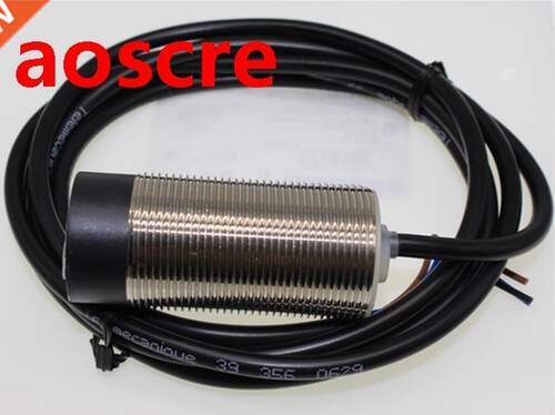 XS218BLFAL2C M18 Schneide New Switch Sensor
