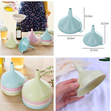 4 Color S/L Plastic Clear Funnel For Liquid Oil Perfume Diff