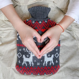 Hot Water Bag Bottle KnitteD ClotH Cover CHristmas DeCoratio