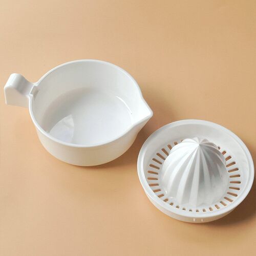 1Pcs Portable Plastic Manual Juicer Orange Lemon Squeezer Ju