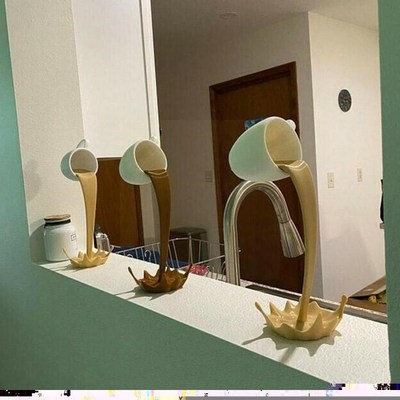 Suspended Coffee Cup Standing Mug Resin Coffee Shop Decorati