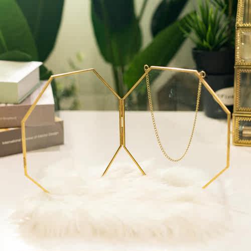 Vintage Style Wall Hanging Brass Hanging Photo Frame for Dis