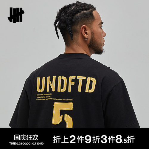 UNDEFEATED休闲时尚百搭短袖T恤