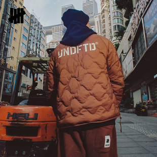 UNDEFEATED五条杠官方秋季新品时尚情侣款街头葫芦绗棉轻量羽绒服