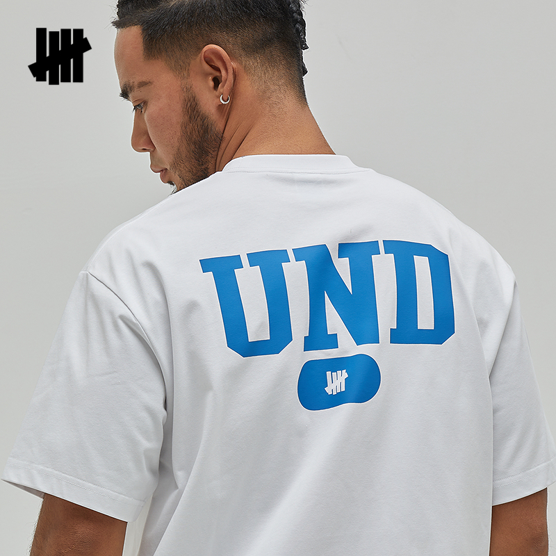 UNDEFEATED字母休闲短袖T恤