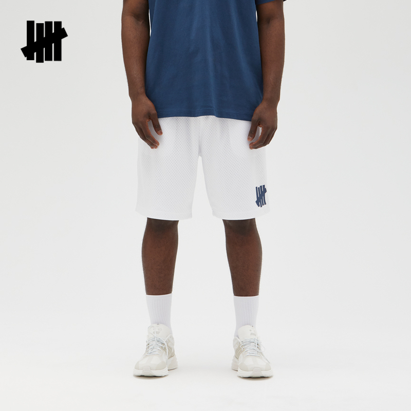 UNDEFEATED撞色LOGO针织网眼短裤