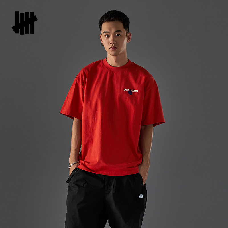 UNDEFEATED五条杠官方春季新品时尚潮流拳击手套主题LOGO短袖T恤