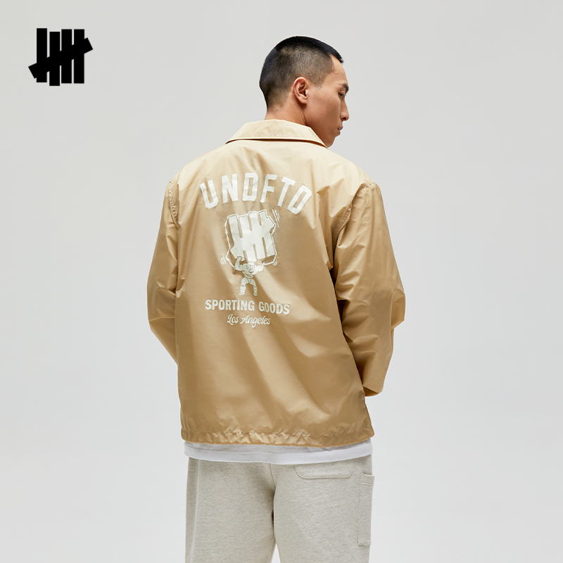 UNDEFEATED秋季教练夹克