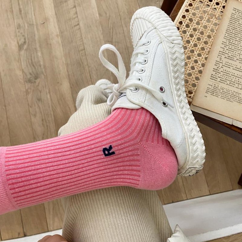 长袜子女纯棉字母粉色原宿街拍