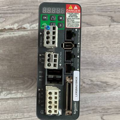 议价LXM28AU15M3X伺服驱动器，9新，功能包适用