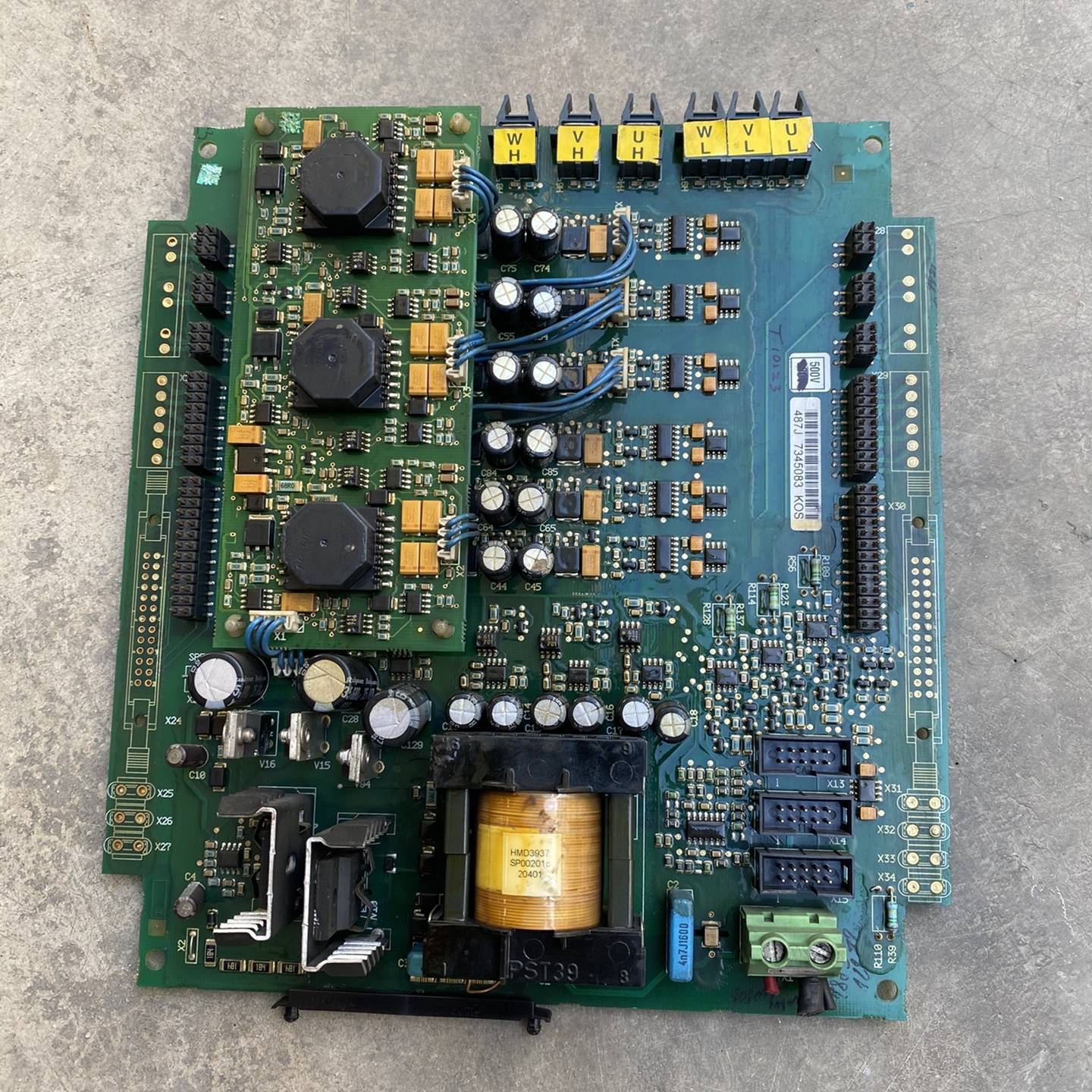 议价电源板PC00487F，成色如图，包好2800元适用