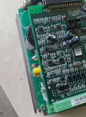 议价变频器ED3000-S-2S0004M，正品，无包装适用