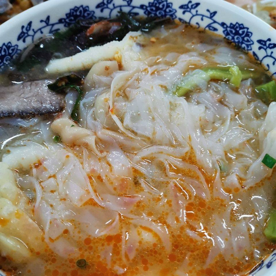 老友粉广西河粉石磨粉机子粉快熟切粉米粉软粉湿粉扁粉河粉只有粉