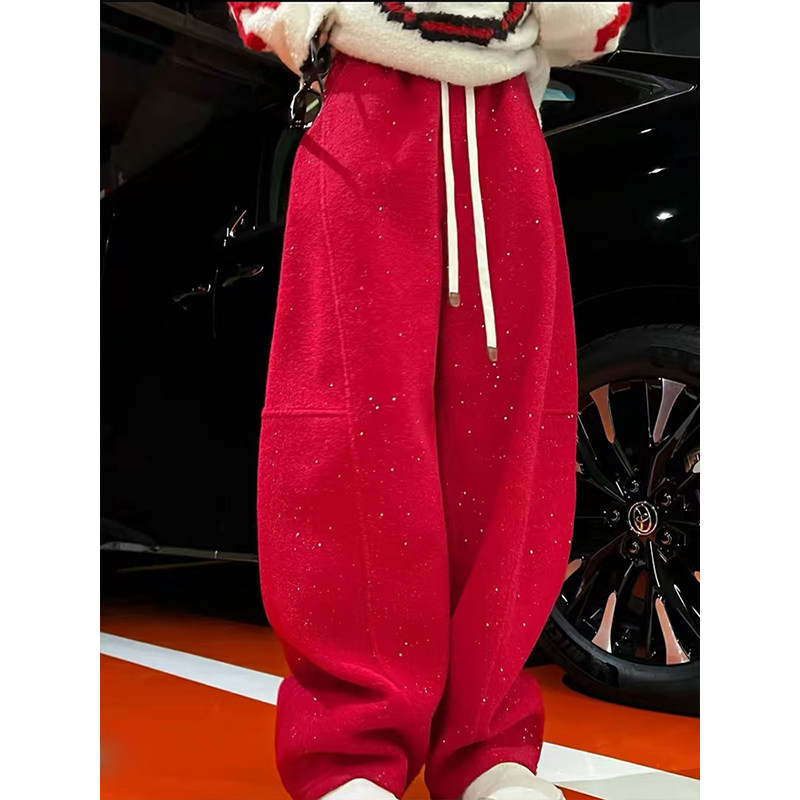 2025秋冬新款新年红色穿搭金闪立裁弯刀卫裤女潮流高腰休闲阔腿裤,女装/女士精品,大码裤装,淘宝优惠券,粉丝福利购,淘宝优惠卷