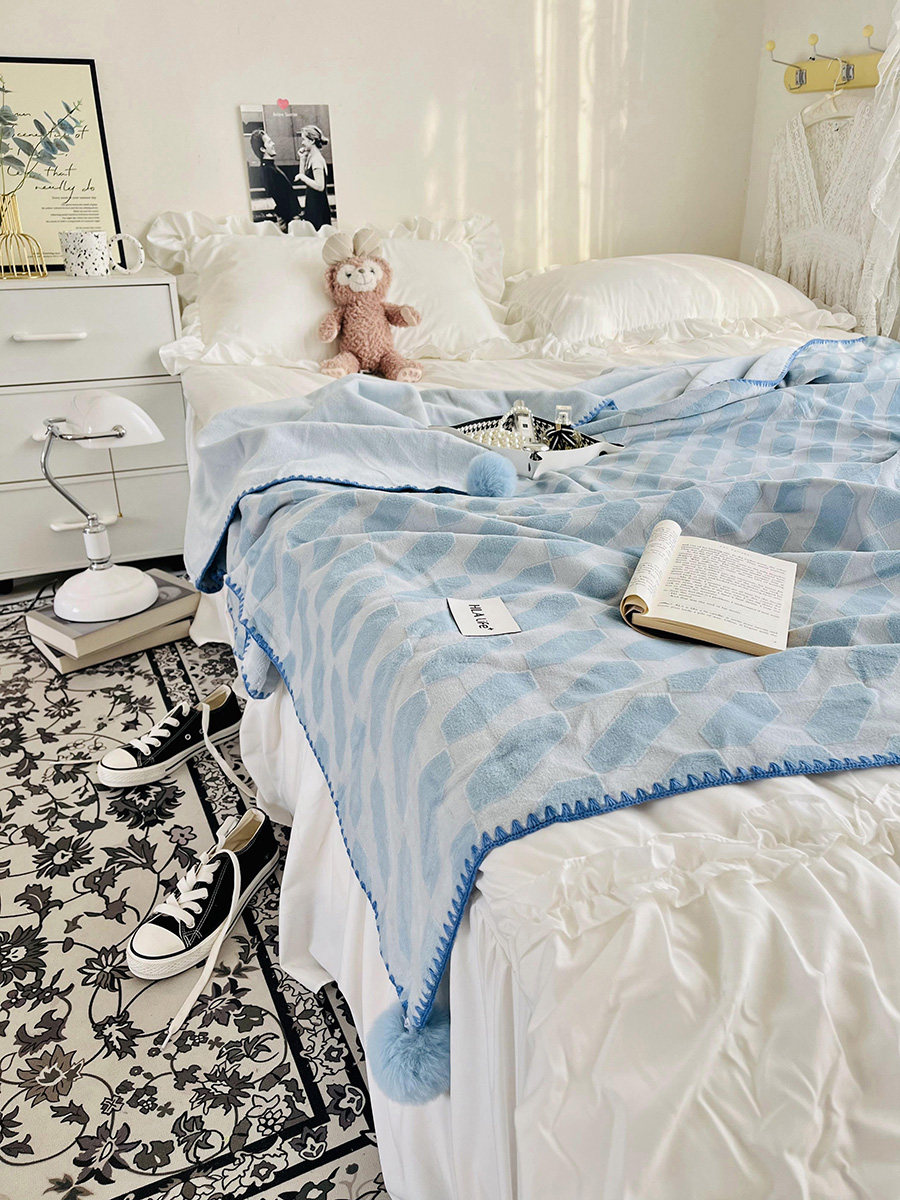 韓式輕奢四季牛奶絨毛毯保暖毯子