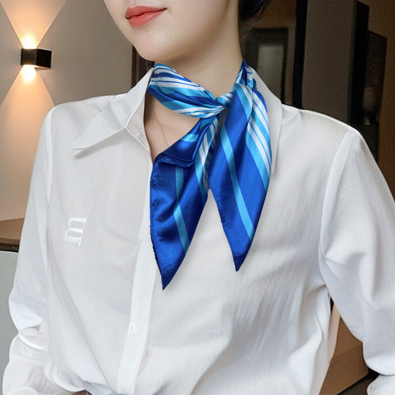 唯莎伦四季遮挡颈纹小方巾图片