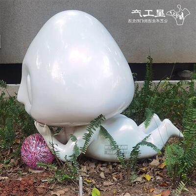 潮玩网红卡通动漫公仔玻璃钢树脂月光兔kaws暴力熊树脂IP美陈雕塑