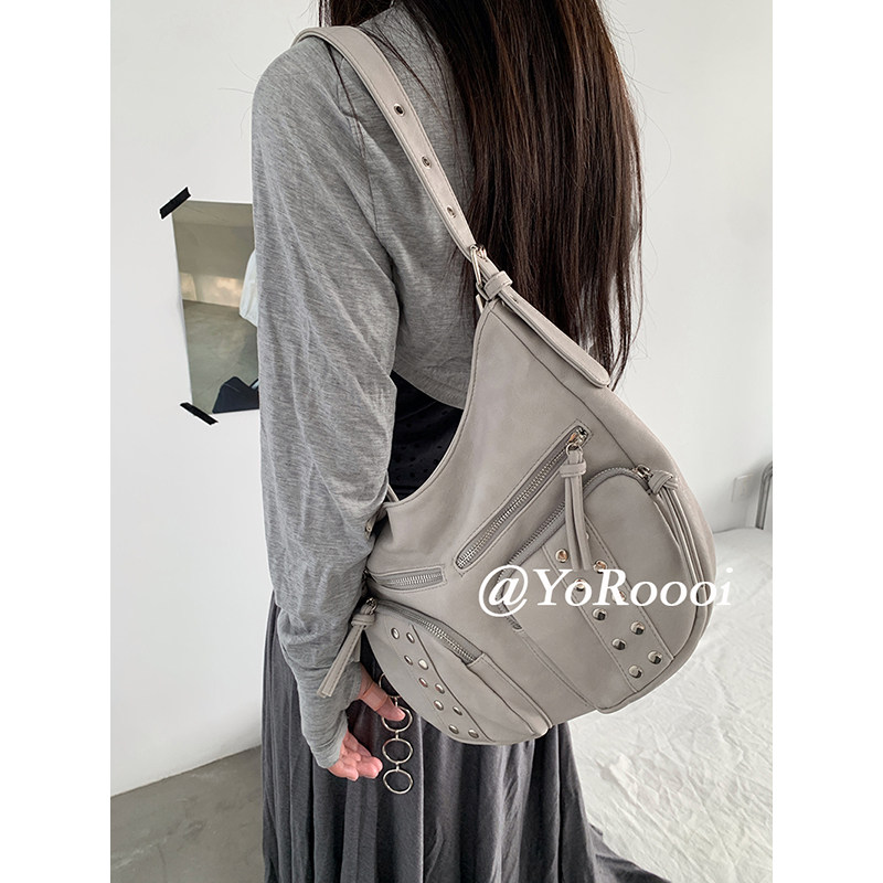 YoRoooi 小众多口袋重工复古铆钉单肩包辣妹y2k机车包腋下手提包,箱包皮具/热销女包/男包,腋下包,淘宝优惠券,粉丝福利购,淘宝优惠卷