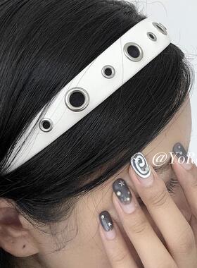 YoRoooi 夏日金属铆钉个性朋克发箍素颜出街黑色百搭小众头箍发饰