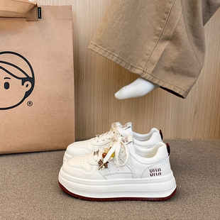 厚底增高小白鞋女款2026春季新款百搭系带运动鞋透气学生休闲板鞋