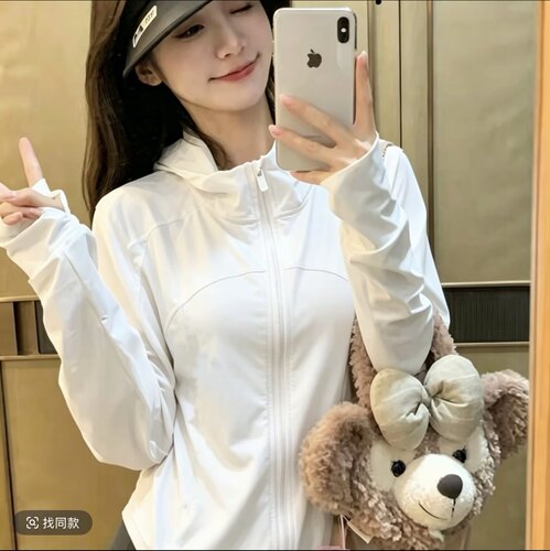 2026新款时尚百搭显瘦防晒外套女宽松显瘦外套潮牌学院风1053