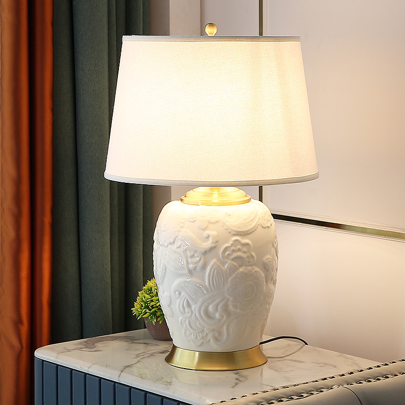 新品欧式轻奢美式客厅书房高端装饰全铜陶瓷台灯奢华别墅陈设酒店