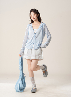【轻氧清透】蓝色长袖连帽防晒衣女夏季穿搭简约薄款休闲外套上衣