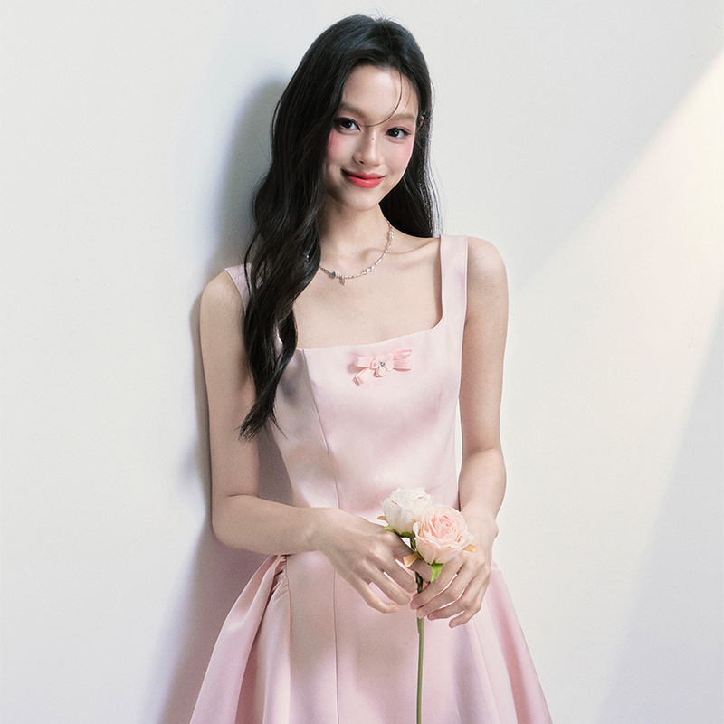 易碎商店气质轻婚纱赫本裙