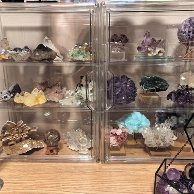 原石收纳盒琥珀异石阶梯式置物架多层雨花石收纳摆件展示架亚克力