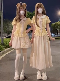 日系甜美风一整套装 夏季 立体蝴蝶结设计娃娃领上衣搭配半身裙穿搭