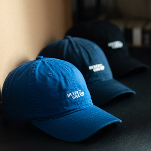 克莱因蓝棒球帽夏季原创字母刺绣简约帽子韩版男女显白纯棉鸭舌帽